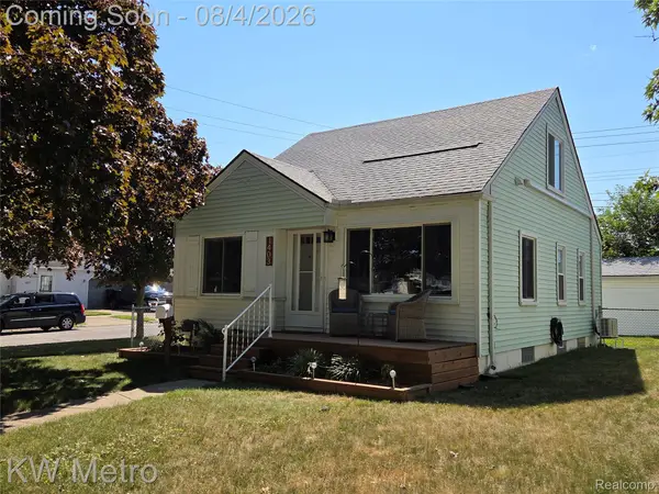 1403 N Bywood Avenue, Clawson, MI 48017
