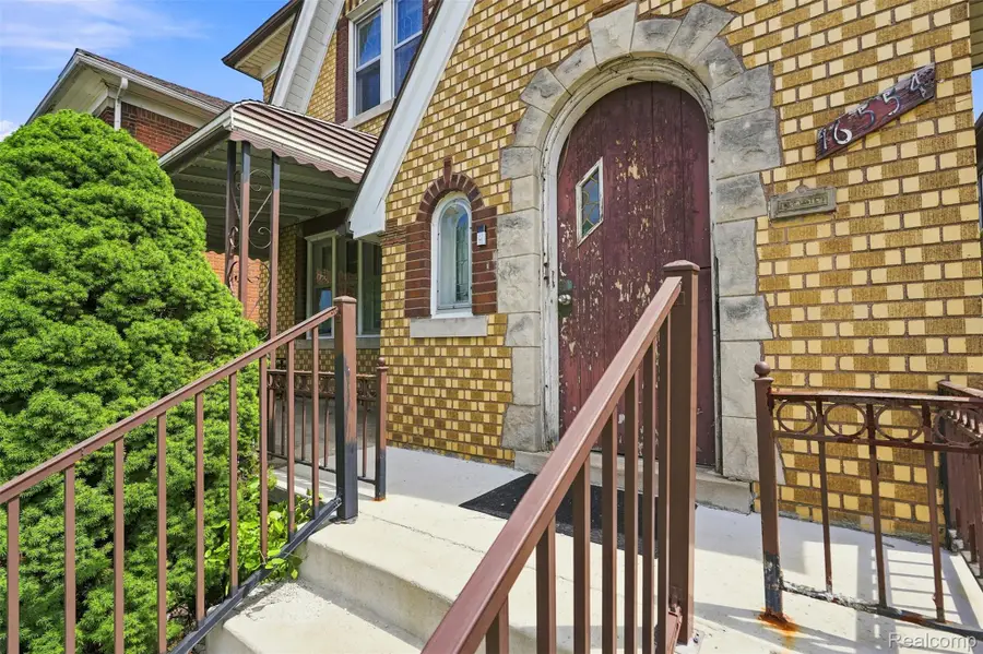 16554 Fairfield Street, Detroit, MI 48221 - #3