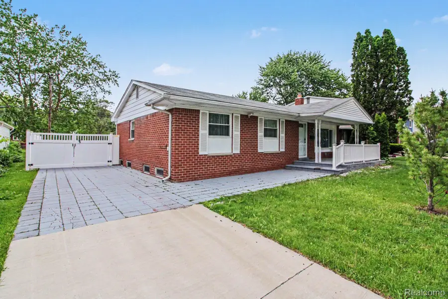2177 Alexander Drive, Troy, MI 48083 - #2