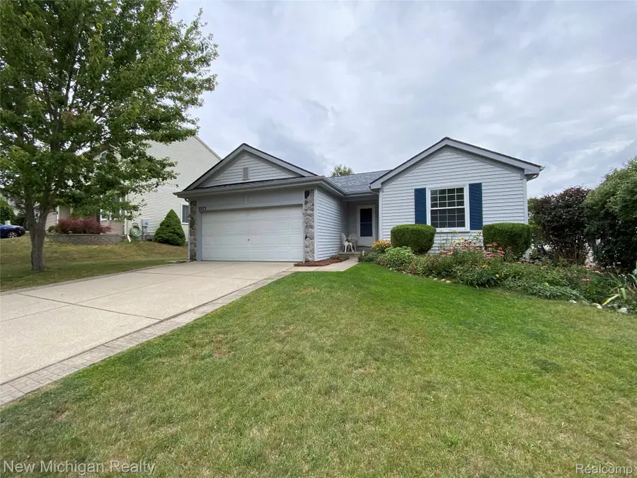 3373 Herrington Drive, Holly, MI 48442 - #3