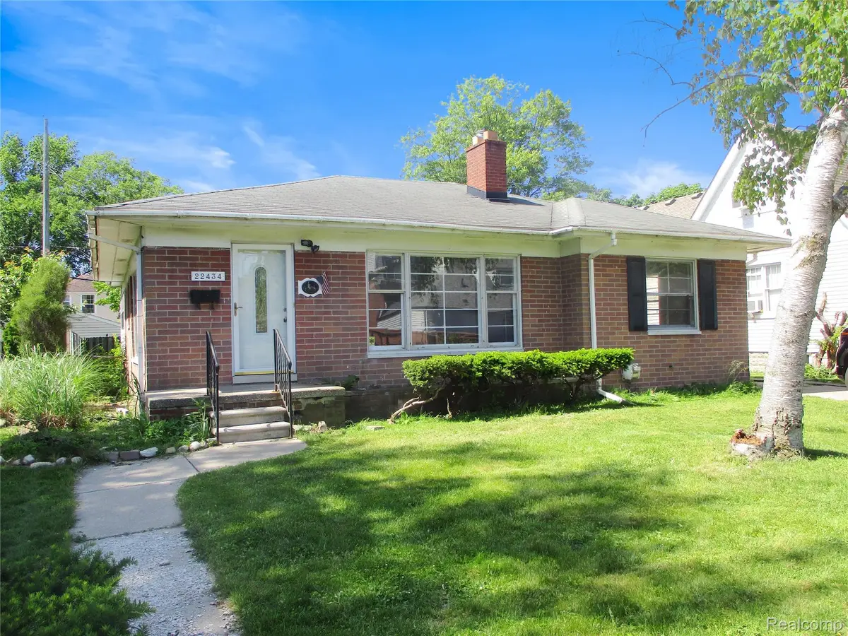 22434 Madison Street, Saint Clair Shores, MI 48081 - #1