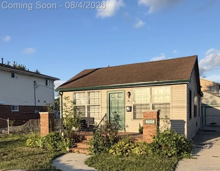 6234 N Beech Daly Road, Dearborn Heights, MI 48127 - #2