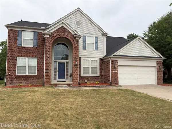 33693 Stonecrest Drive, SterlingHeights, MI 48312