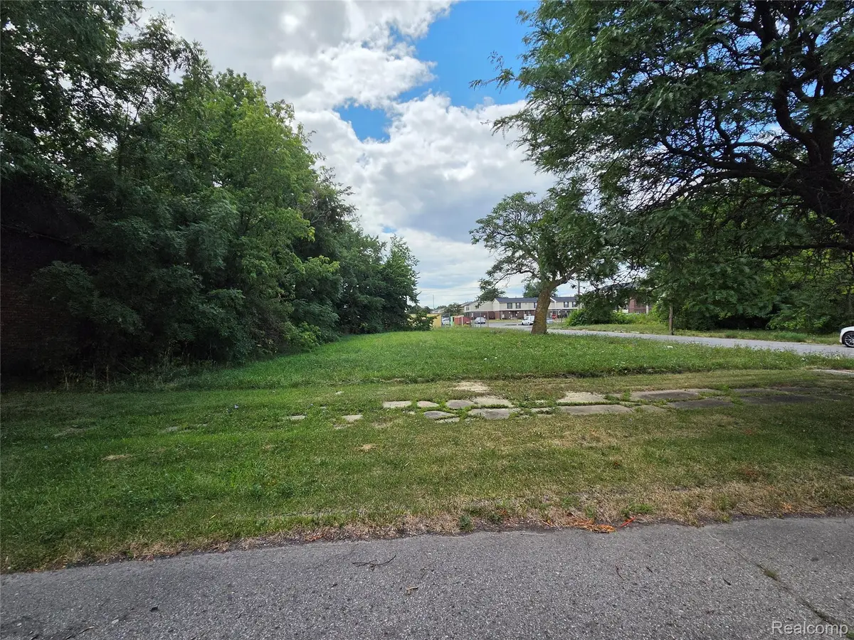 3099 18th Street, Detroit, MI 48216 - #1