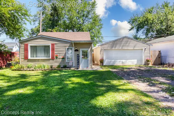 639 Mulhollen Drive, Monroe, MI 48161