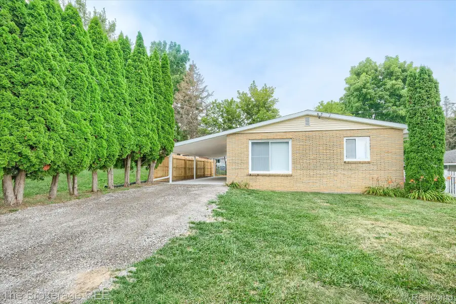 761 Louisa Street, Mount Morris, MI 48458 - #2