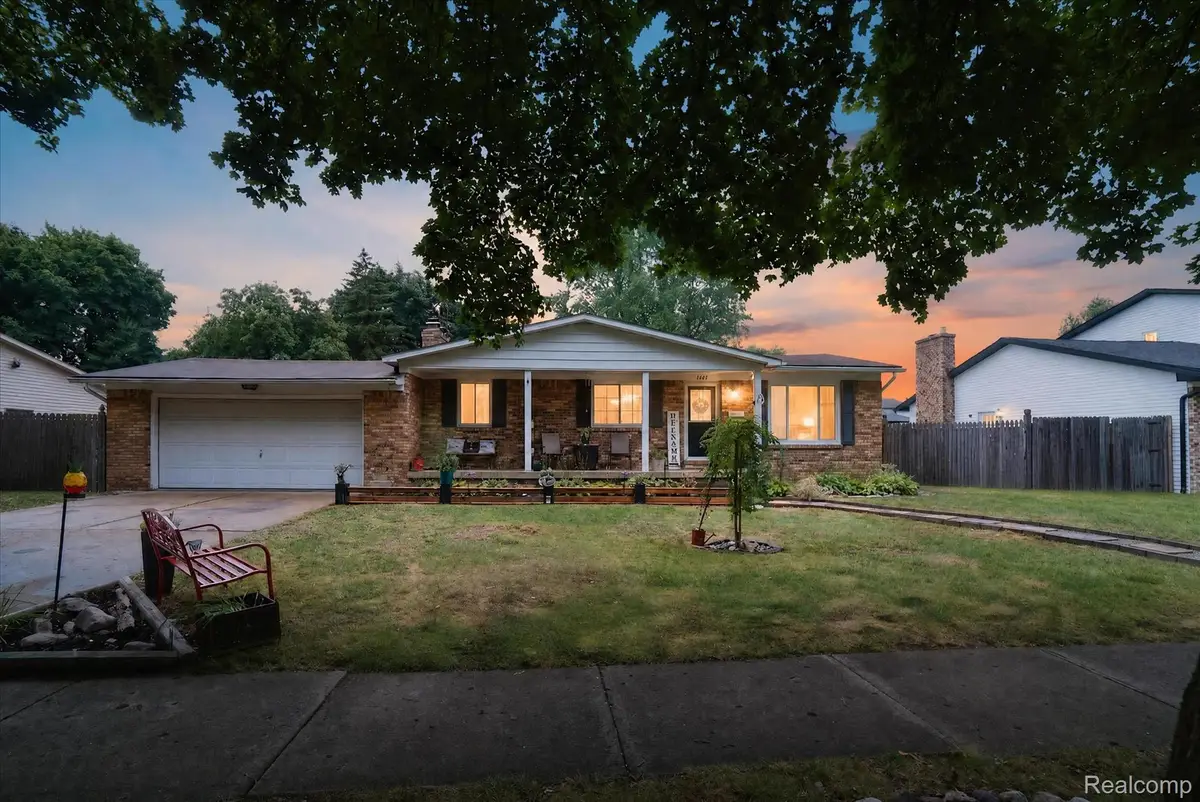 527 Leland Street, Flushing, MI 48433 - #1