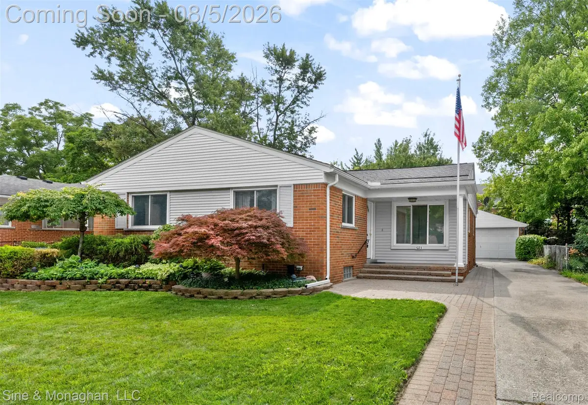 1023 N Kenwood Avenue, Royal Oak, MI 48067 - #1