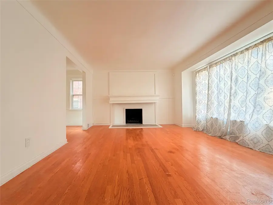 19745 Ward Street, Detroit, MI 48235 - #2
