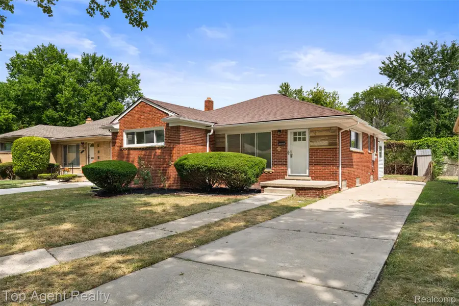 23040 Marlow Street, Oak Park, MI 48237 - #3