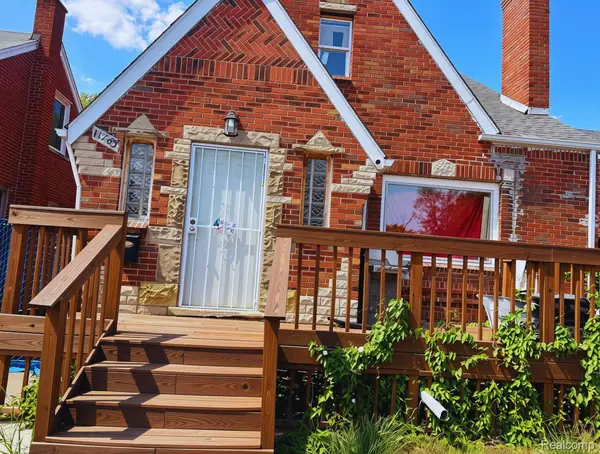 11783 Kenmoor Street, Detroit, MI 48205