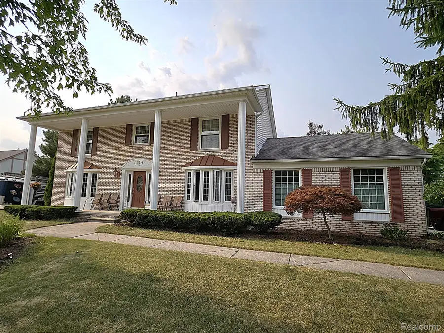 1114 Chaffer Drive, Rochester Hills, MI 48306 - #3
