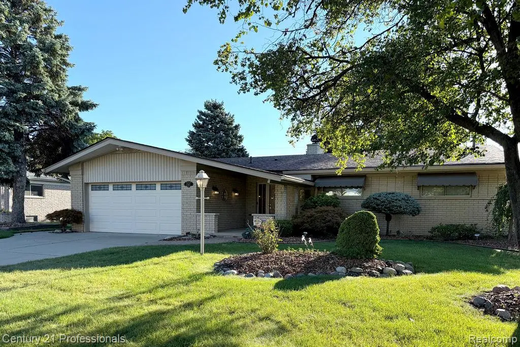 37074 Gregory Drive, Sterling Heights, MI 48312 - #1