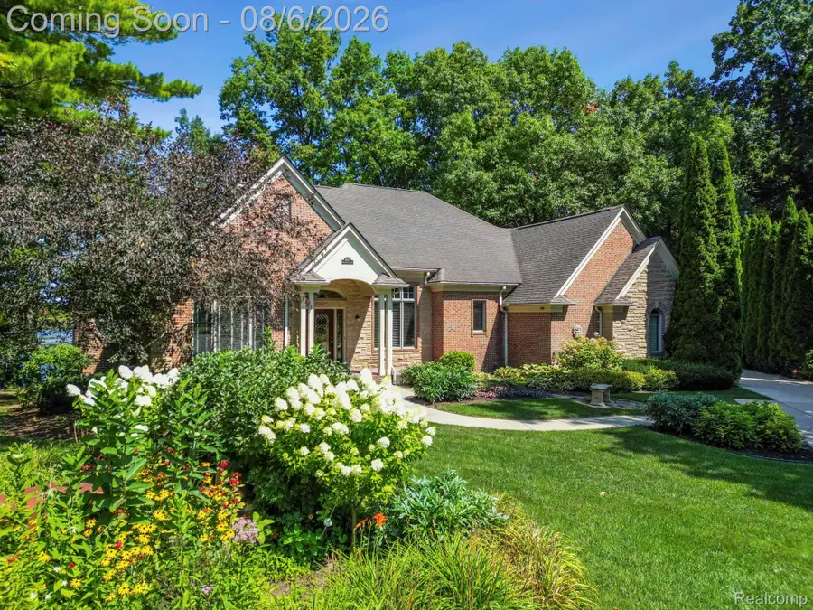 10215 Mill Pointe Drive, Goodrich, MI 48438 - #2