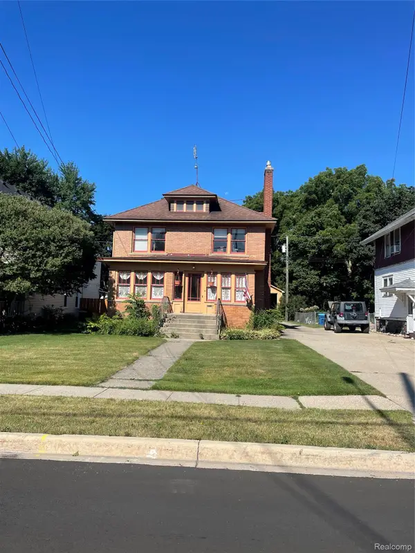 15 Pontiac Street, Oxford, MI 48371