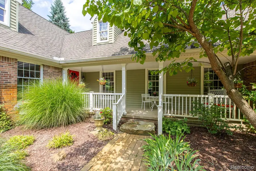 2411 Farmbrook Trail, Oxford, MI 48370 - #3