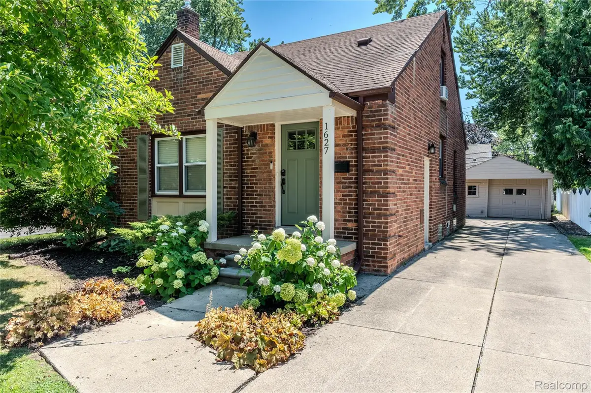 1627 Columbia Road, Berkley, MI 48072 - #1