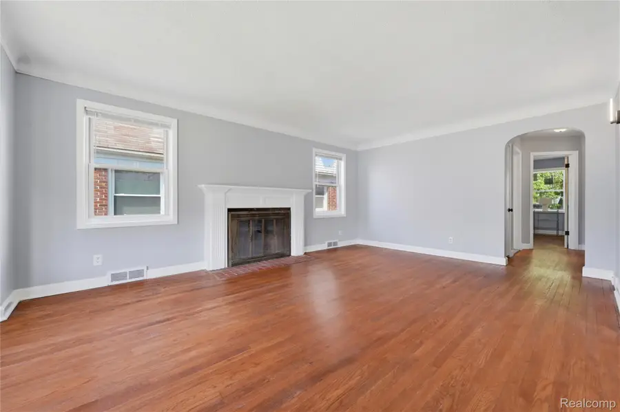 18708 Robson Street, Detroit, MI 48235 - #3
