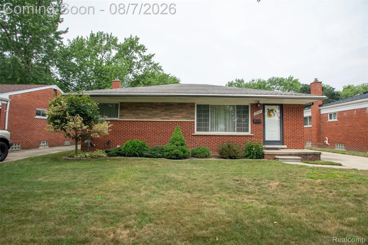 29505 Milton Avenue, Madison Heights, MI 48071 - #1