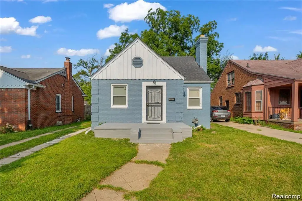 16111 Gilchrist Street, Detroit, MI 48235 - #1