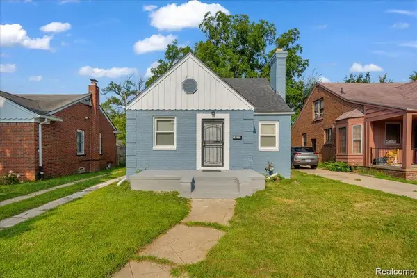 16111 Gilchrist Street, Detroit, MI 48235