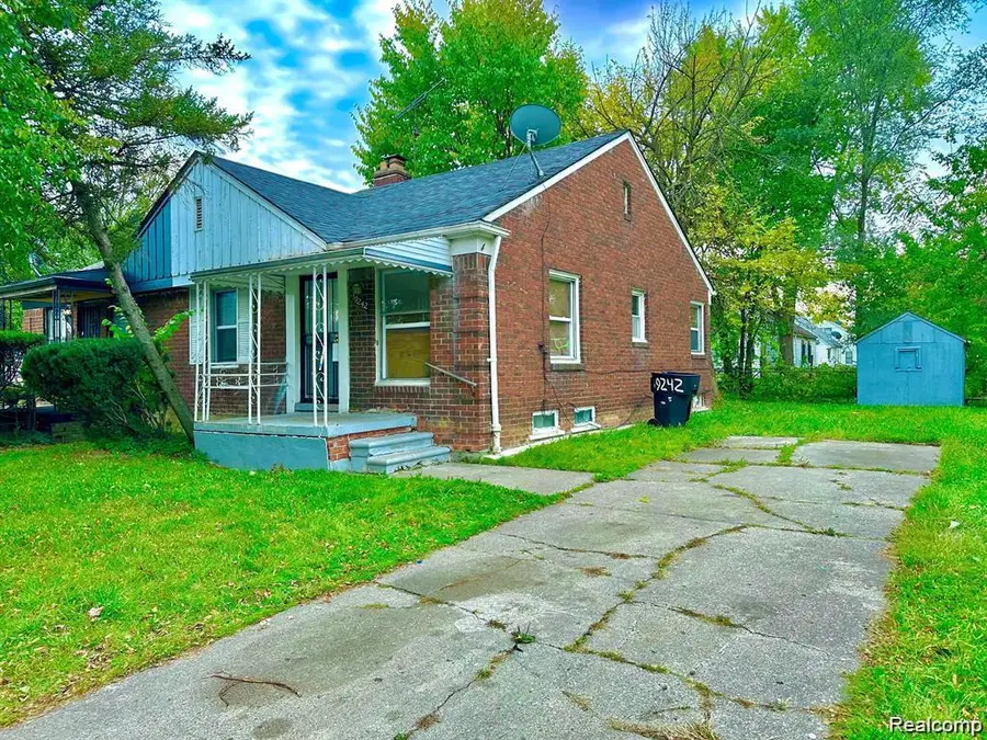 19242 Moross Road, Detroit, MI 48224 - #3