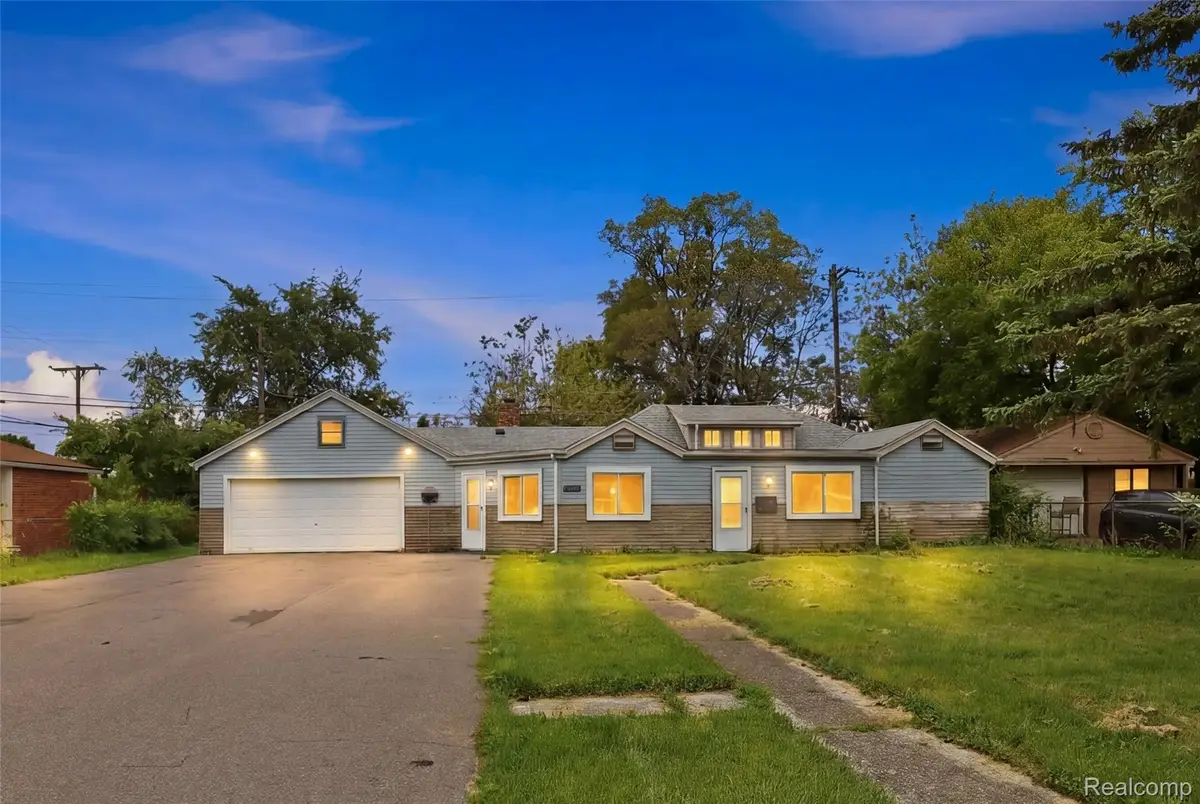 7268 Chalmers Avenue, Warren, MI 48091 - #1