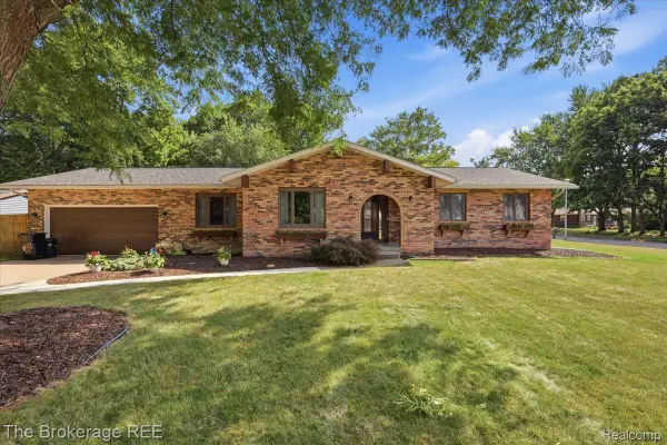 2307 Belle Meade Drive, Davison, MI 48423