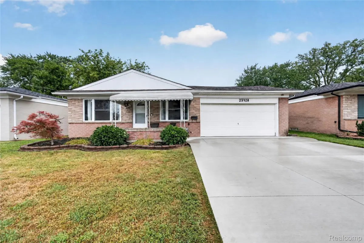 25526 Masch Avenue, Warren, MI 48091 - #1