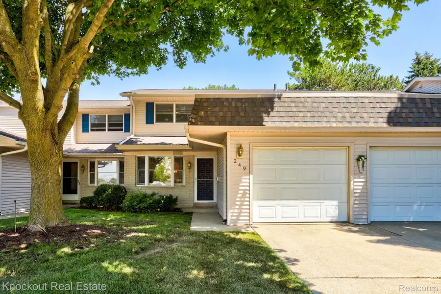 249 Churchgrove Road, Frankenmuth, MI 48734 - #3