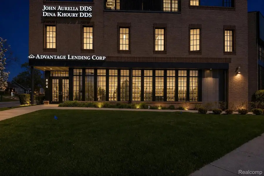 804 N Main Street #3A, Rochester, MI 48307 - #2