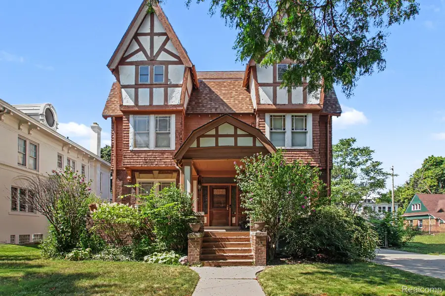 80 Longfellow, Detroit, MI 48202 - #2