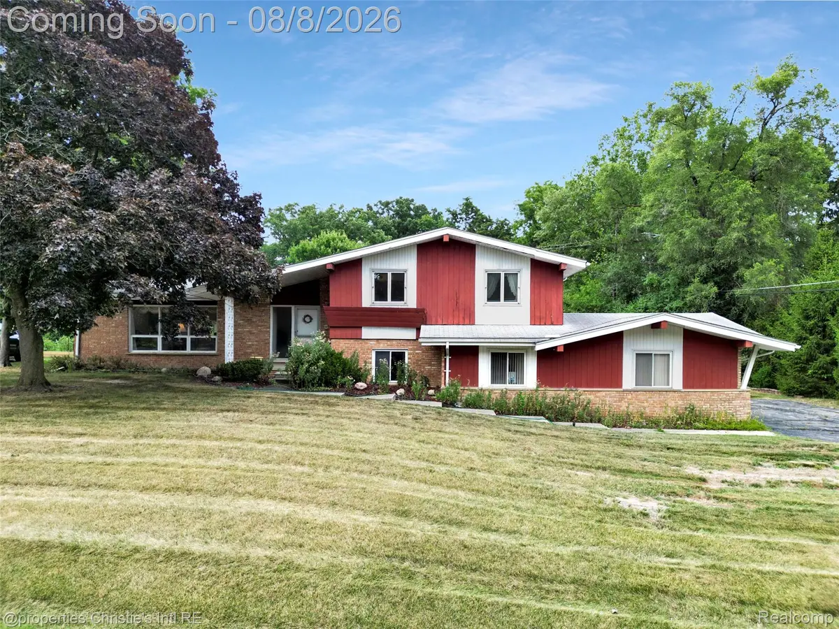 1342 Lake Crescent Drive, Bloomfield, MI 48302 - #1