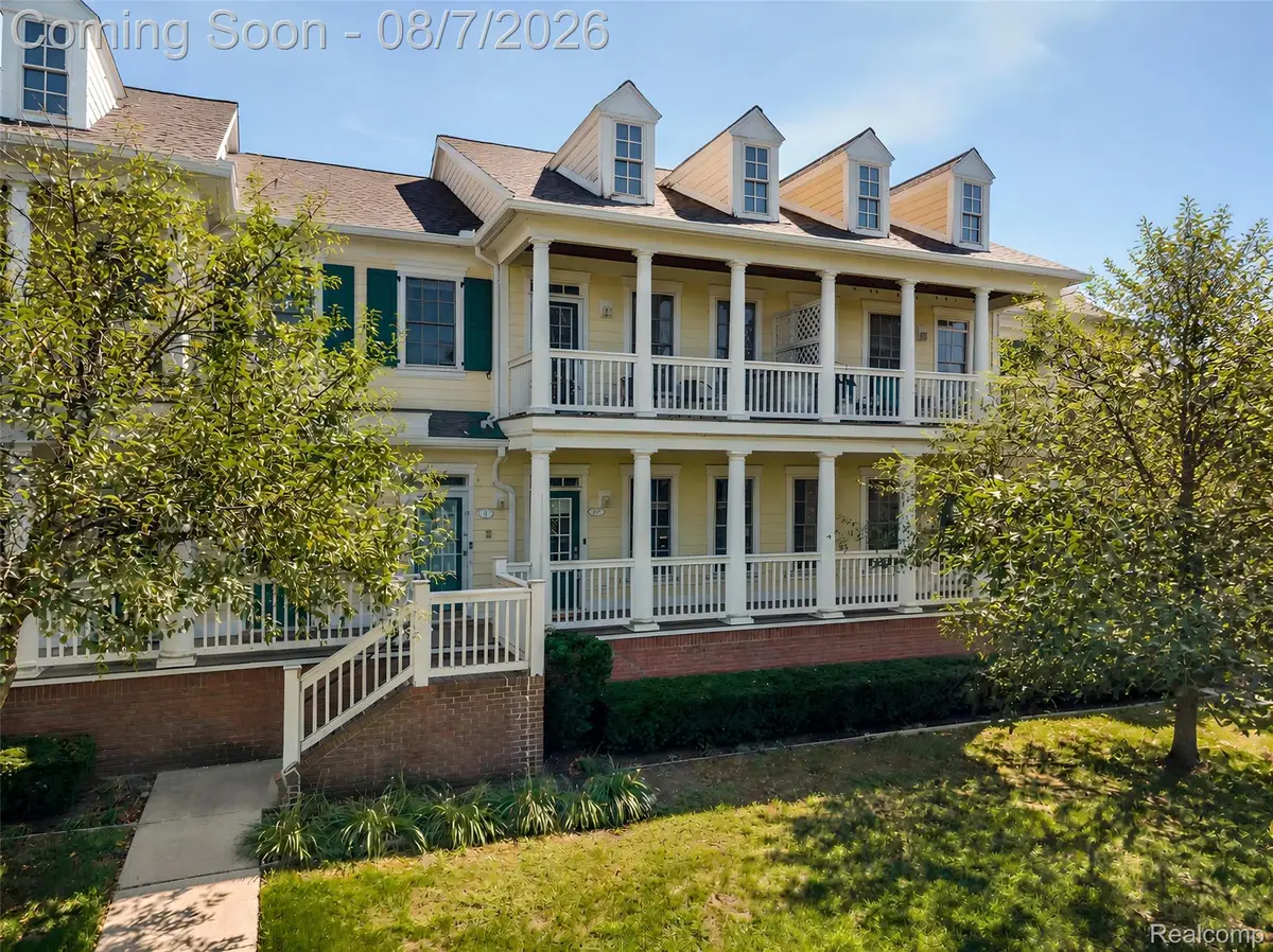 300 Beverly Avenue, Auburn Hills, MI 48326 - #1