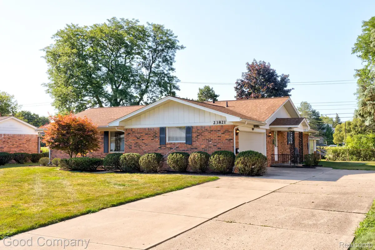 23821 Hazen Street, Southfield, MI 48033 - #1