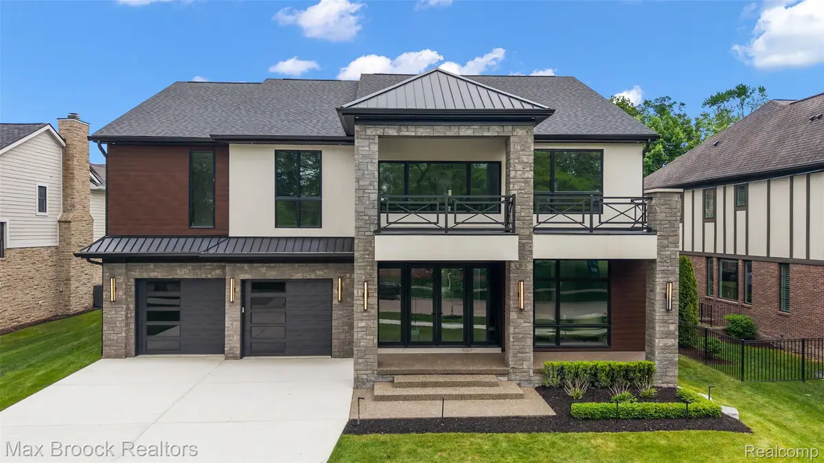 1541 Shipman Blvd., Birmingham, MI 48009 - #1