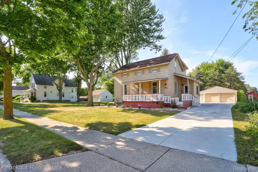 480 E Genesee Street, Frankenmuth, MI 48734 - #3