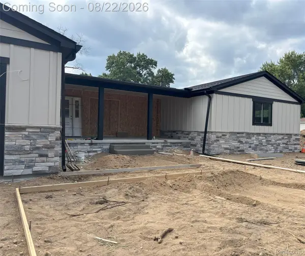 6119 N Ashland Street, CommerceTwp, MI 48382