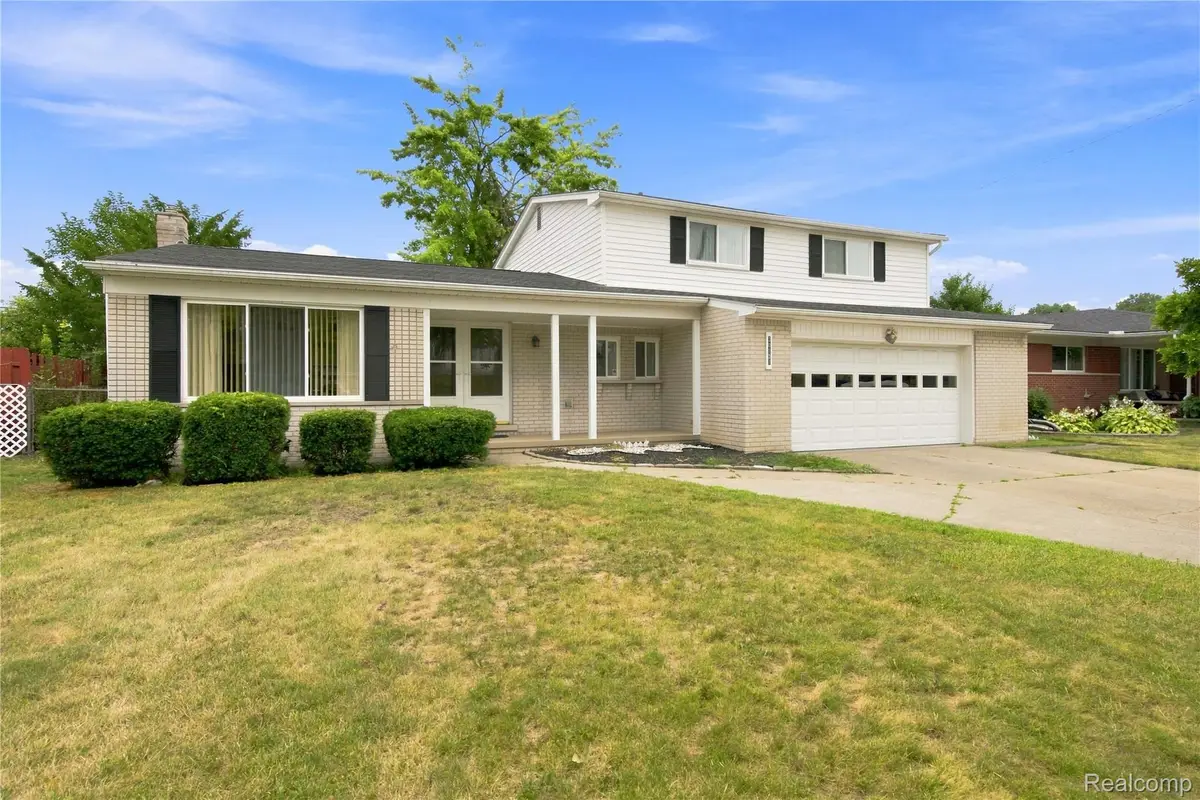 30151 Barbary Court, Warren, MI 48093 - #1