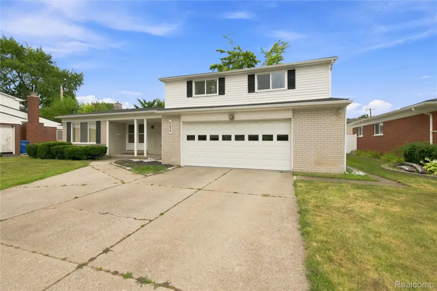 30151 Barbary Court, Warren, MI 48093 - #3