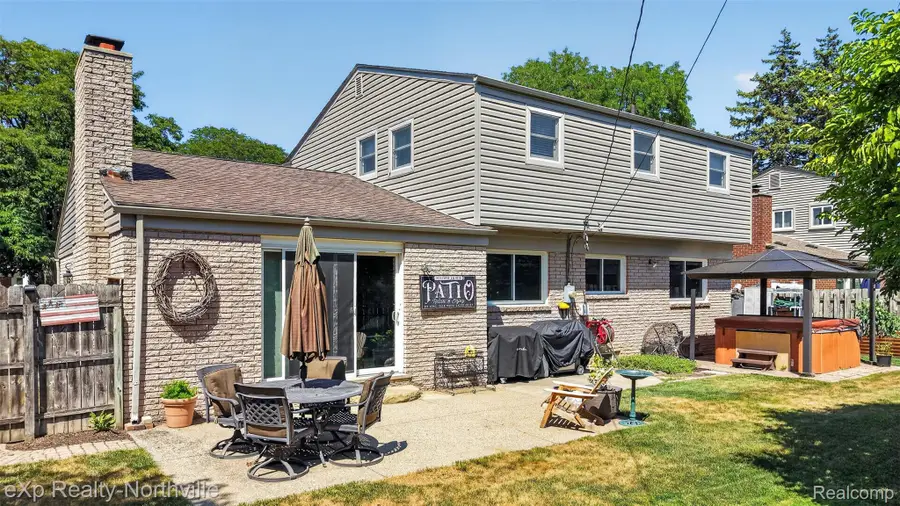 32665 Scone Street, Livonia, MI 48154 - #2