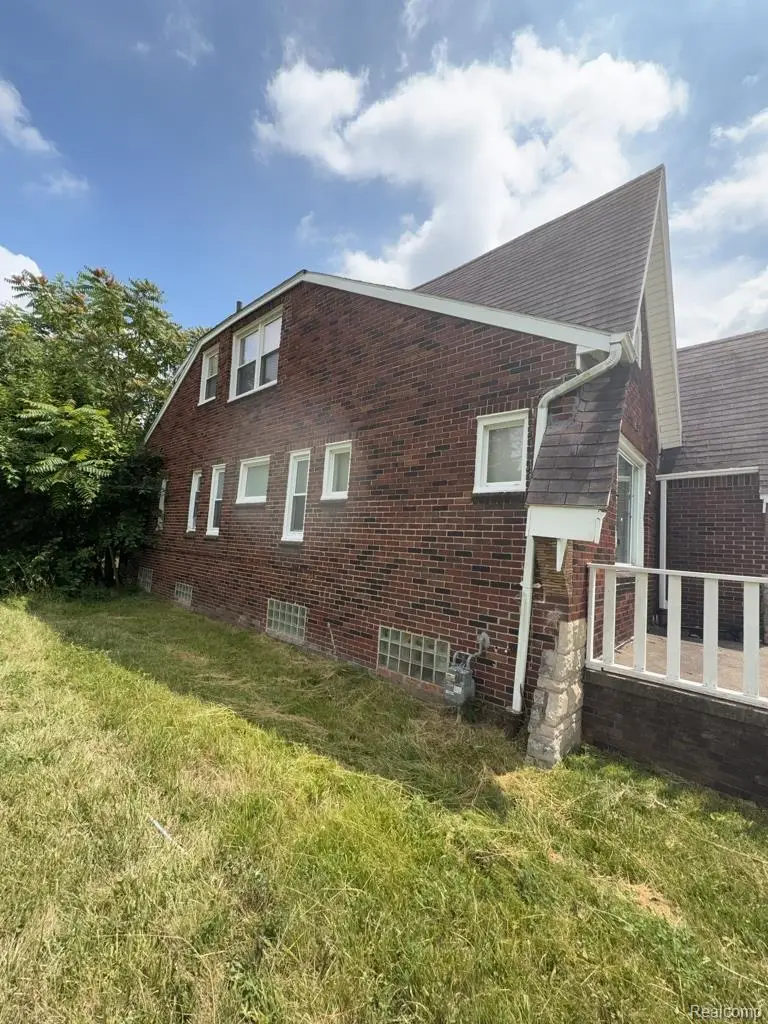 9164 Mendota Street, Detroit, MI 48204 - #2