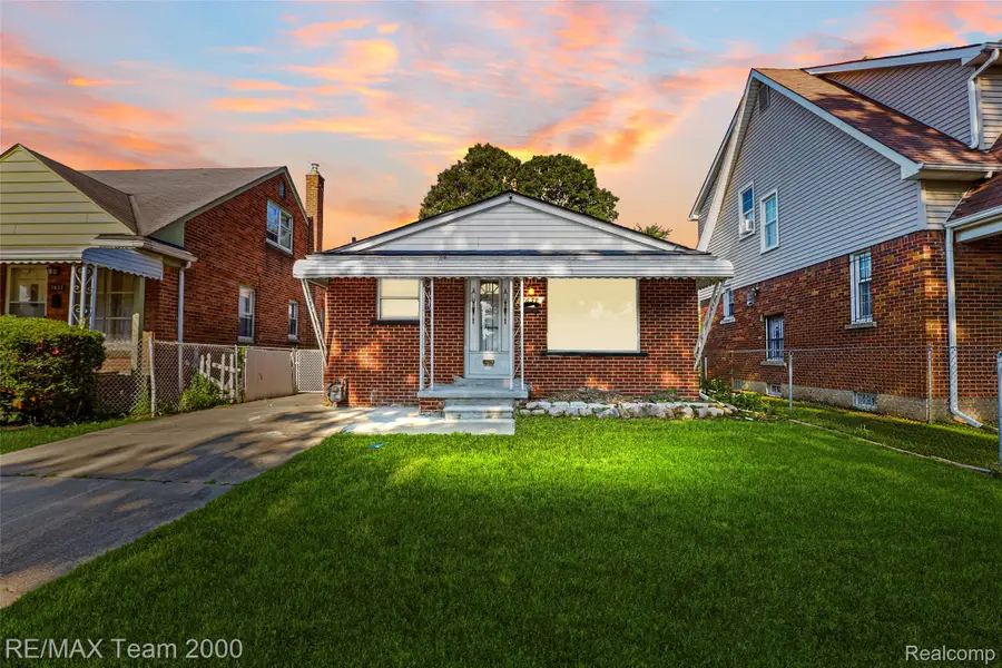 7639 Faust Avenue, Detroit, MI 48228 - #3