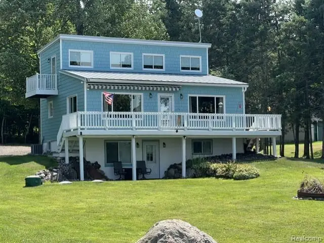 9199 East Shore Road, Marenisco, MI 49947 - #1