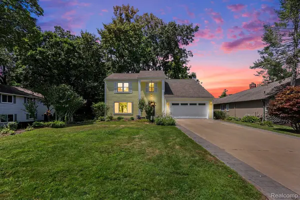 2557 Orbit Drive, LakeOrion, MI 48360
