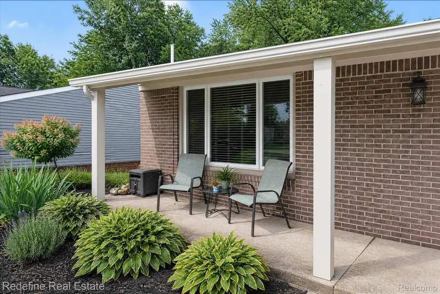 24287 Hampton Hill Street, Novi, MI 48375 - #2
