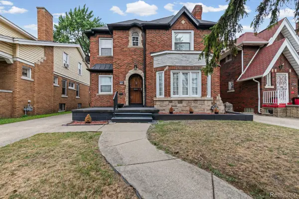 17199 San Juan Drive, Detroit, MI 48221