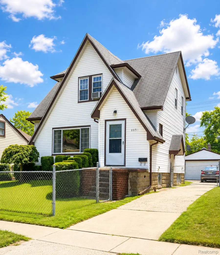 8056 Continental Avenue, Warren, MI 48089 - #3