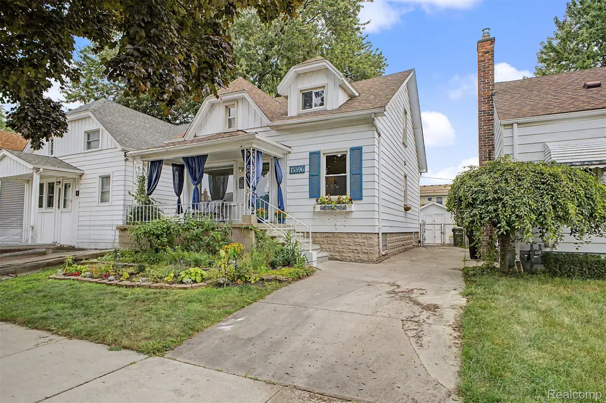 15596 Thomas Avenue, Allen Park, MI 48101 - #1