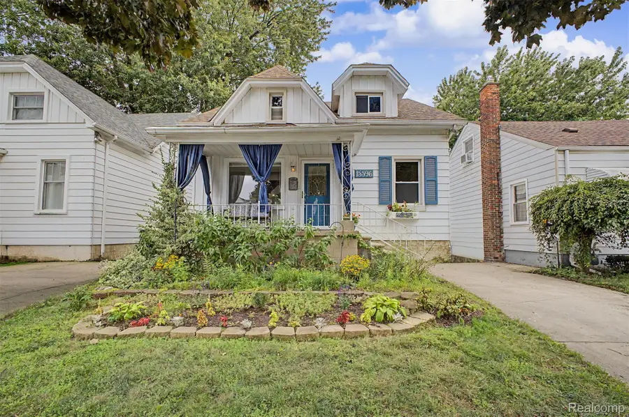 15596 Thomas Avenue, Allen Park, MI 48101 - #3